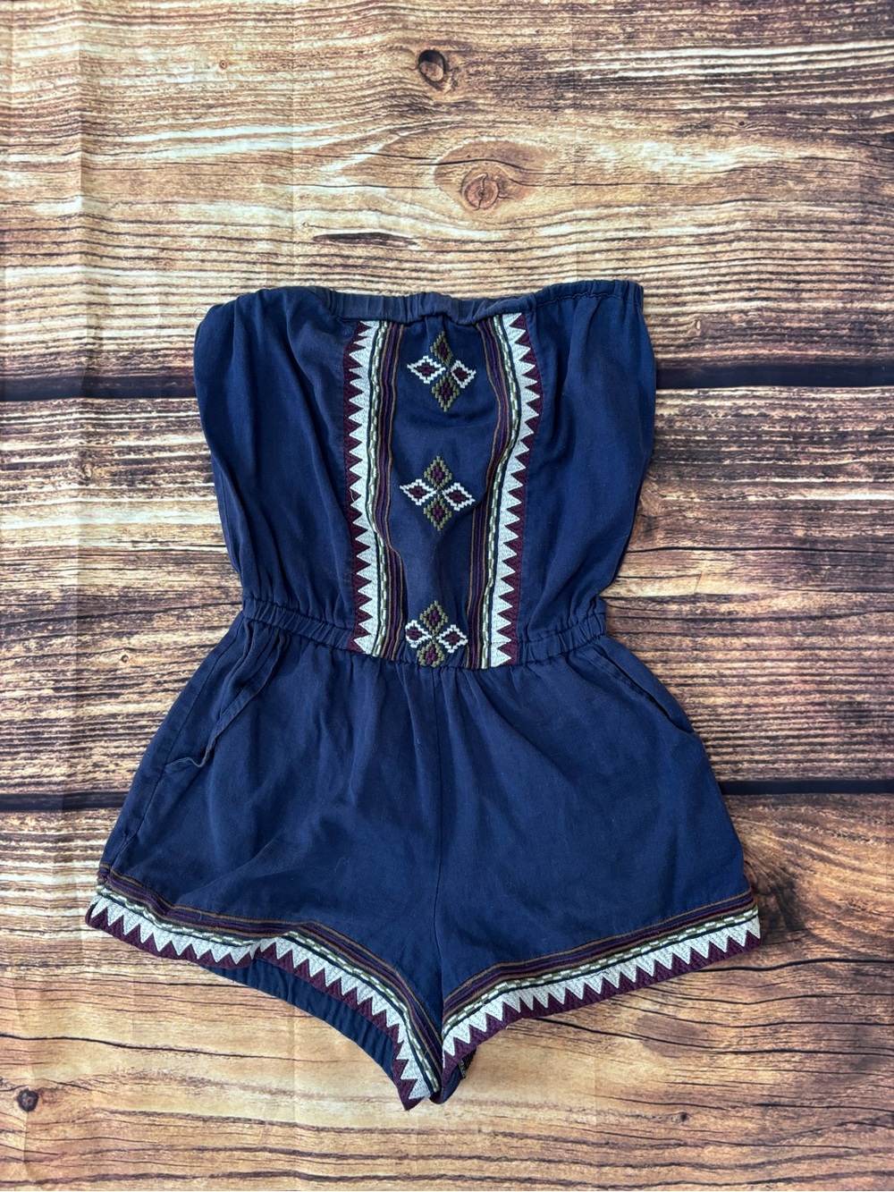 Romper - Picture 2 of 5